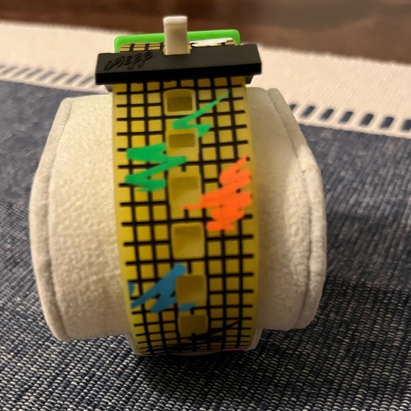 NEFF Men's Daily Wild Analog Watch - Picture 8 of 8